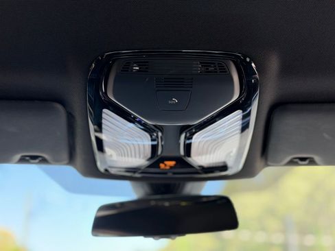 Used 2022 BMW M4 xDrive Competition w/ Executive Package image 46