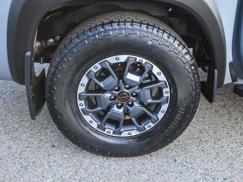 New 2026 Nissan Frontier Pro-X w/ Tow Package RWD image 10