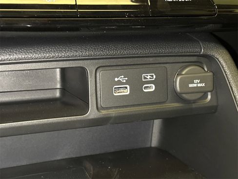 New 2025 Honda Pilot Touring image 30