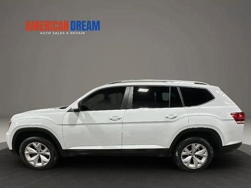 Used 2019 Volkswagen Atlas S FWD image 2