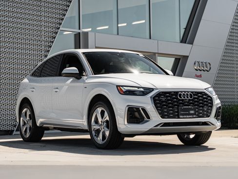 Certified 2023 Audi Q5 2.0T Premium w/ Convenience Package AWD/4WD image 1