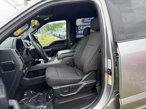 Used 2020 Ford F150 XLT w/ Equipment Group 302A Luxury AWD/4WD image 11