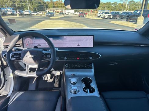 Used 2026 Genesis GV70 2.5T Sport Prestige image 12