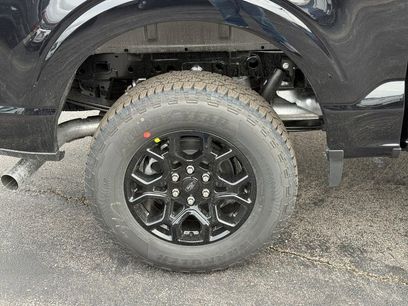 New 2025 Ford F150 XLT w/ Equipment Group 302A MID