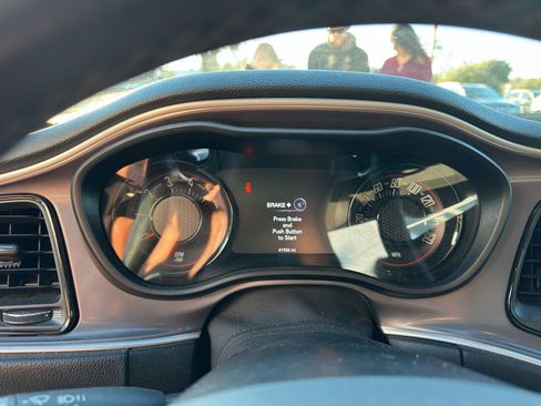 Used 2022 Dodge Challenger R/T w/ Blacktop Package image 5