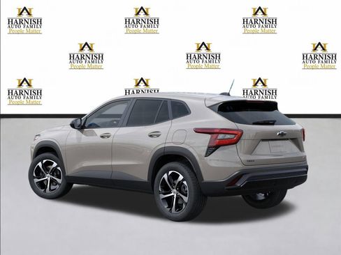 New 2026 Chevrolet Trax RS w/ Driver Confidence Package image 33