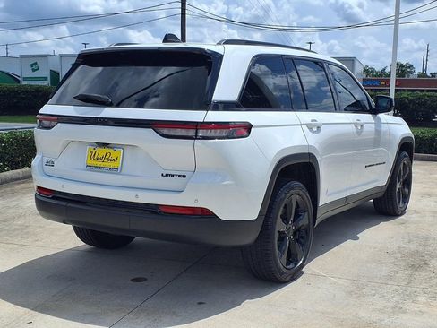 Used 2023 Jeep Grand Cherokee Limited w/ Black Appearance Package RWD image 2