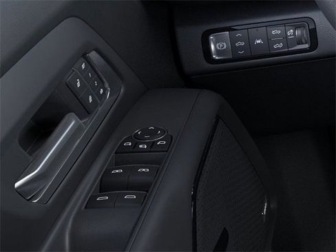 New 2024 Chevrolet Silverado EV RST image 22