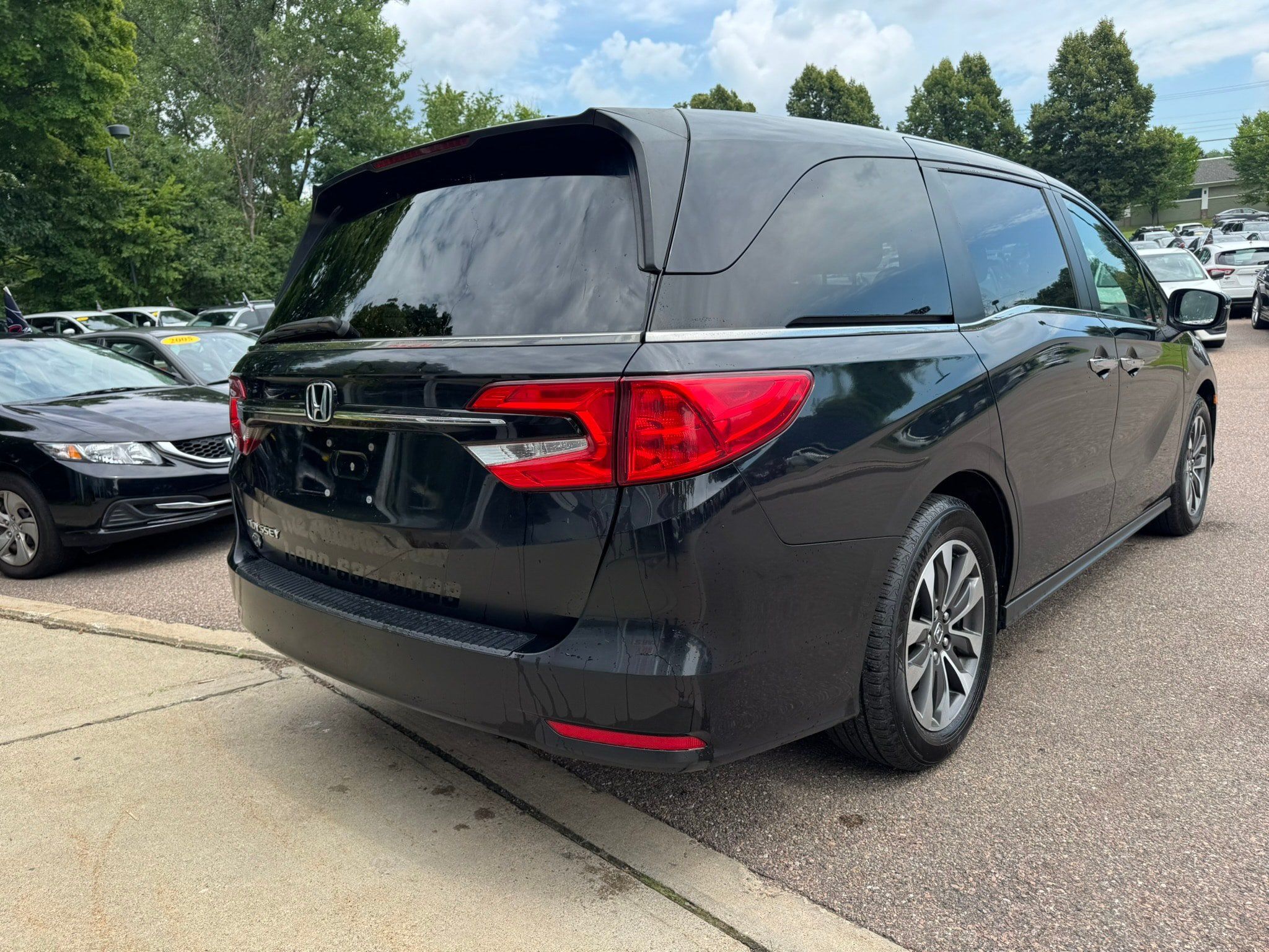 Used 2021 Honda Odyssey EX-L image 7