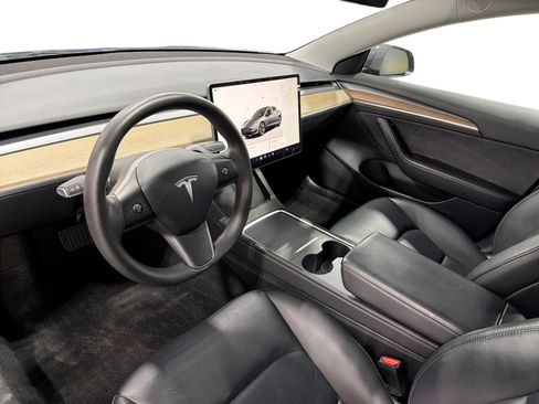 Certified 2023 Tesla Model 3 Standard Range RWD image 9