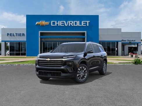 New 2026 Chevrolet Traverse LT w/ Sun and Wheel Package FWD image 8