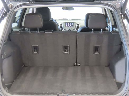 Used 2023 Chevrolet Equinox LT FWD image 18