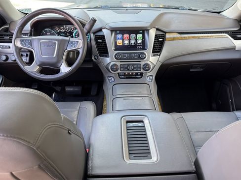 Used 2017 GMC Yukon Denali w/ Open Road Package image 28