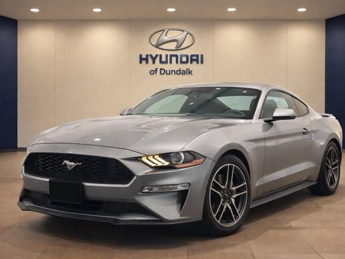 Used 2022 Ford Mustang Premium RWD image 3