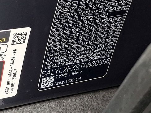 New 2026 Land Rover Range Rover Velar Dynamic SE AWD/4WD image 17