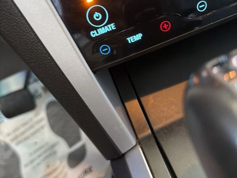 Used 2020 Ford Transit Connect XL image 50