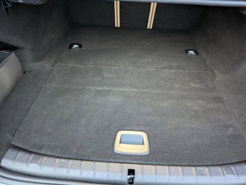 Used 2023 BMW 530e w/ Premium Package image 6