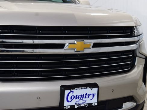 Used 2023 Chevrolet Tahoe LT w/ LT Signature Plus Package image 11