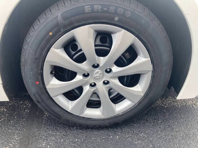 Used 2022 Toyota Corolla LE FWD image 23