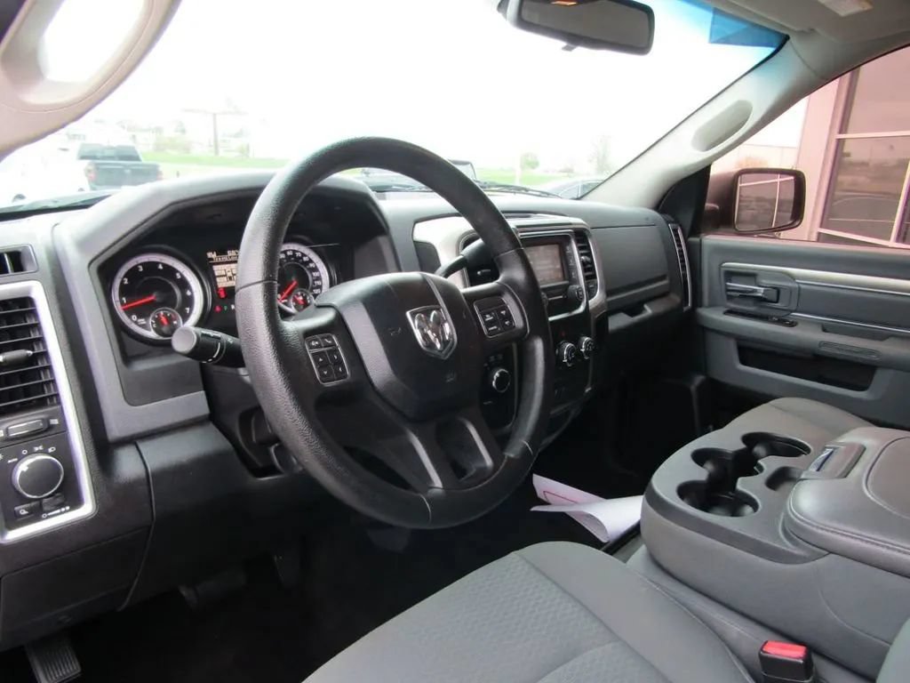 Used 2015 RAM 2500 SLT AWD/4WD image 12
