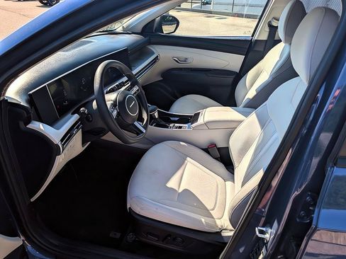 Used 2025 Hyundai Tucson SEL FWD image 8