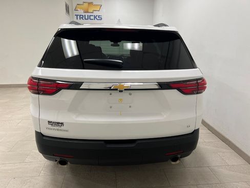 Used 2023 Chevrolet Traverse LT FWD image 15
