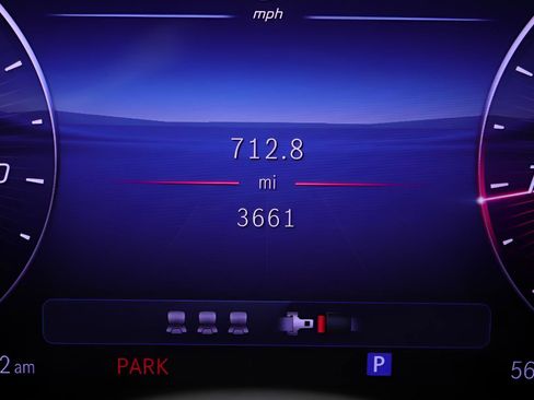 Used 2026 Mercedes-Benz GLC 300 image 10