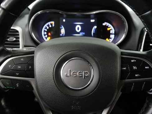 Used 2021 Jeep Grand Cherokee Laredo X AWD/4WD image 16