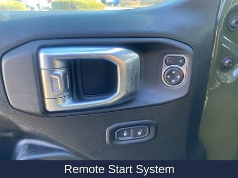 Used 2024 Jeep Wrangler Unlimited w/ Convenience Group image 10