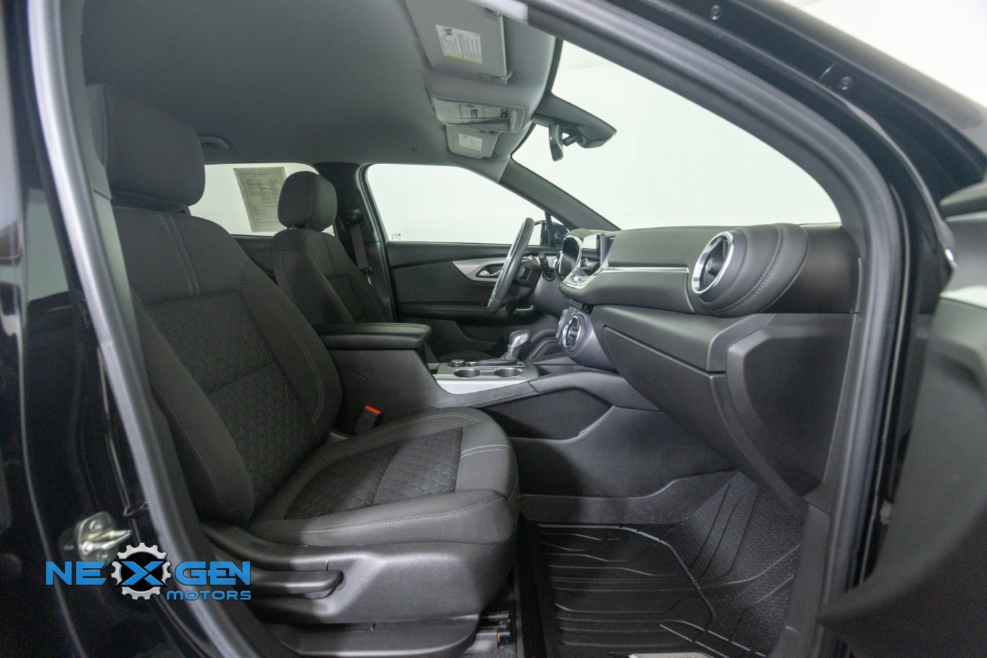 Used 2021 Chevrolet Blazer LT FWD image 8