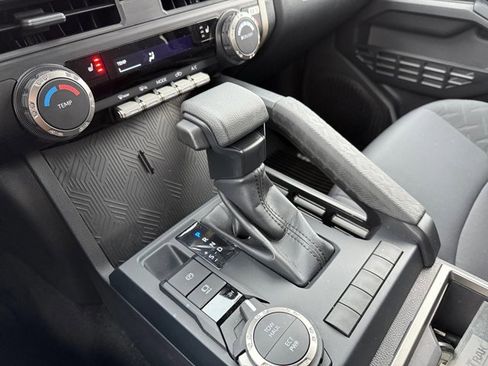 Certified 2025 Toyota Tacoma SR5 image 21