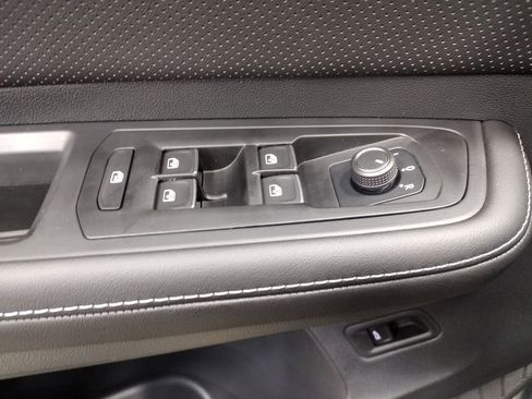 New 2026 Volkswagen Atlas Cross Sport SEL R-Line image 20