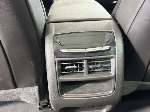 Used 2022 Cadillac XT5 Premium Luxury w/ LPO, Floor Liner Package AWD/4WD image 28