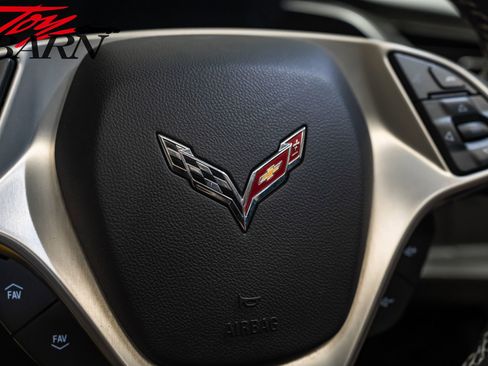 Used 2015 Chevrolet Corvette Z06 w/ 3LZ Preferred Equipment Group image 40
