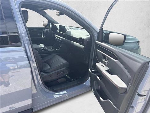 Used 2025 Honda Pilot Black Edition image 27