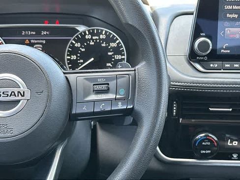 Used 2021 Nissan Rogue SV AWD/4WD image 9