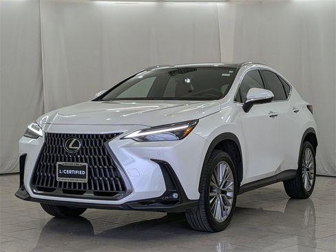 Used 2023 Lexus NX 350 AWD w/ Luxury Package image 4