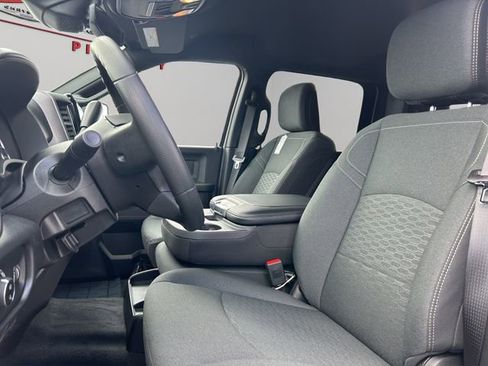 New 2026 RAM 2500 Tradesman AWD/4WD image 9