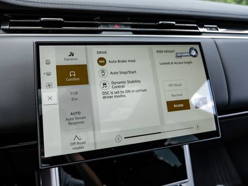 New 2026 Land Rover Range Rover SE AWD/4WD image 39