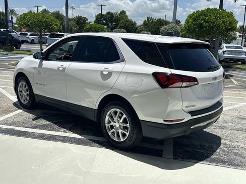 Used 2022 Chevrolet Equinox LT FWD image 9