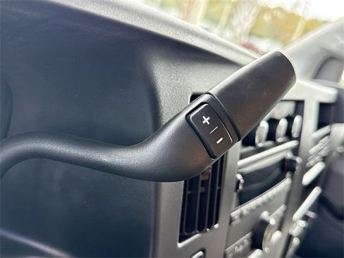 Used 2019 GMC Savana 3500 Extended image 23