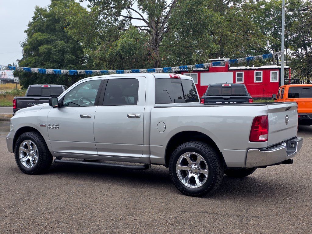Used 2016 RAM 1500 Classic SLT AWD/4WD image 27
