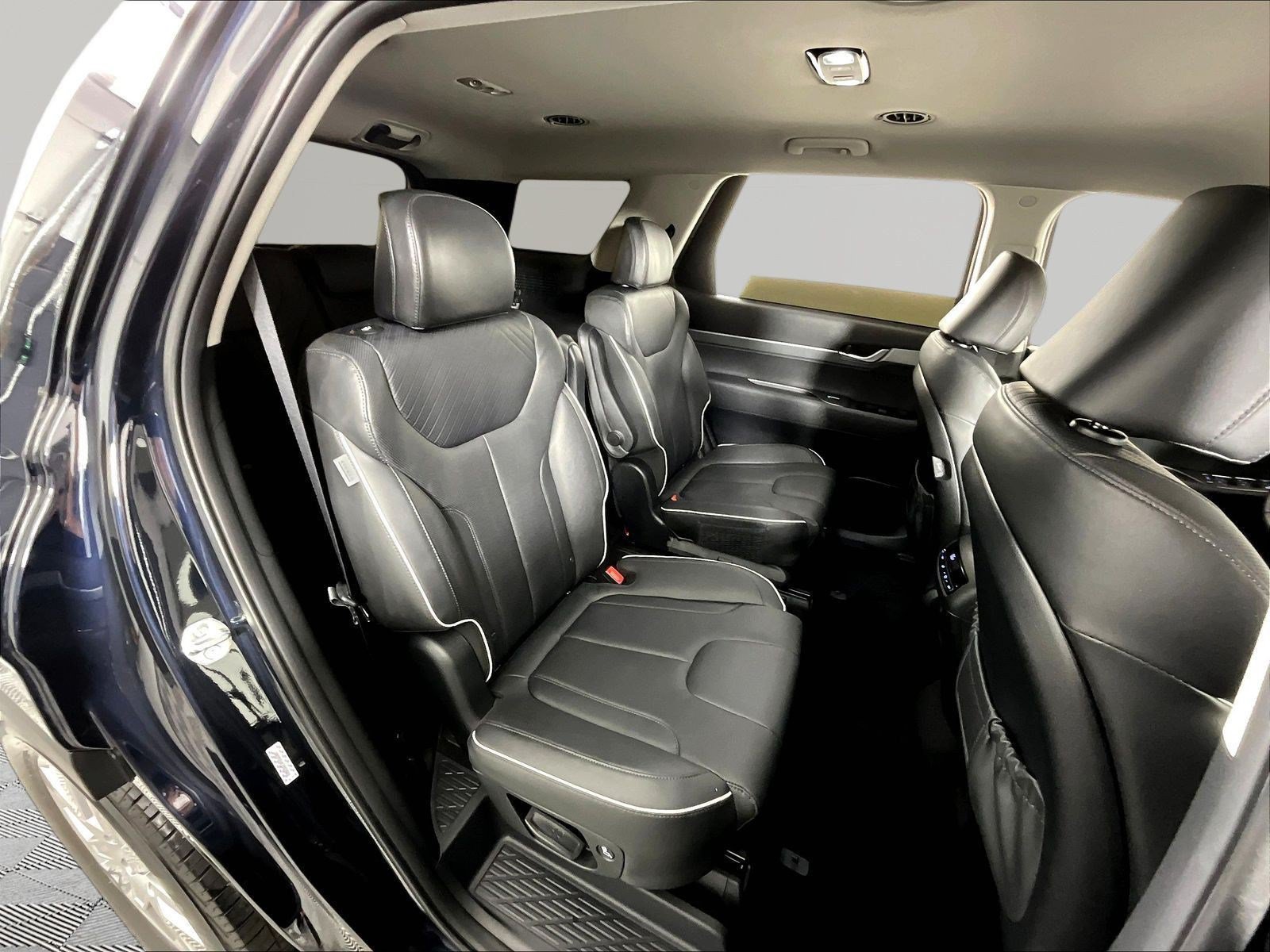 Used 2023 Hyundai Palisade SEL w/ Cargo Package AWD/4WD image 25