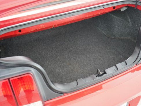 Used 2006 Ford Mustang Convertible RWD image 41