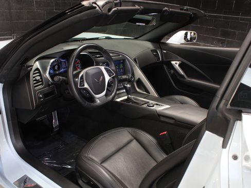 Used 2018 Chevrolet Corvette Grand Sport image 39