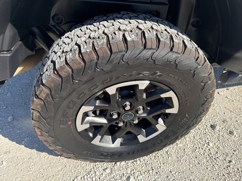 Used 2024 Jeep Wrangler Unlimited Rubicon 4xe image 26