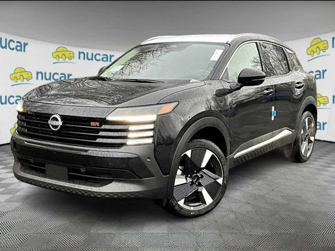 New 2026 Nissan Kicks SR w/ Cold Weather Package image 2