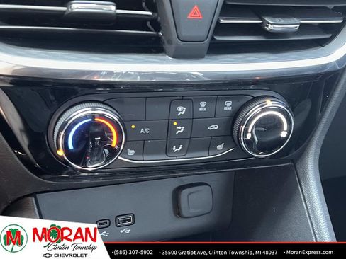 Certified 2026 Buick Encore GX Sport Touring w/ Comfort Package FWD image 23