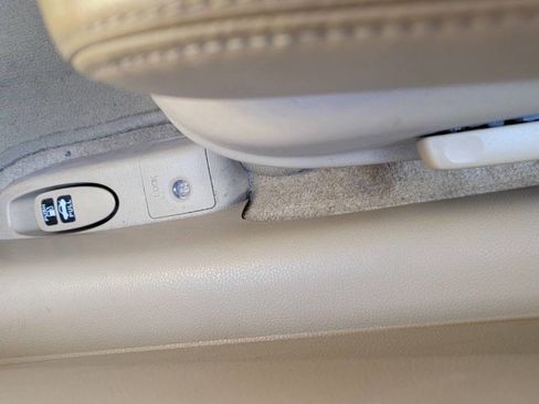 Used 2011 Honda Accord EX-L image 19