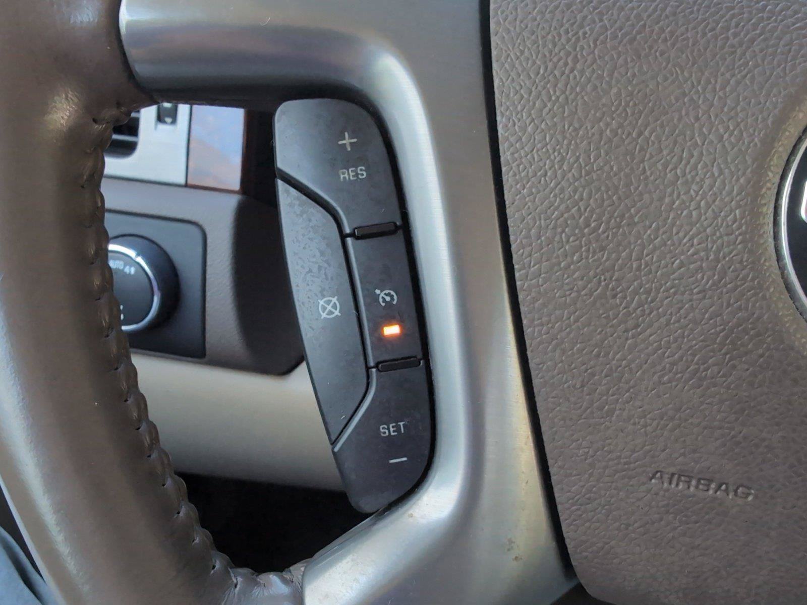 Used 2013 GMC Yukon XL SLT AWD/4WD image 26